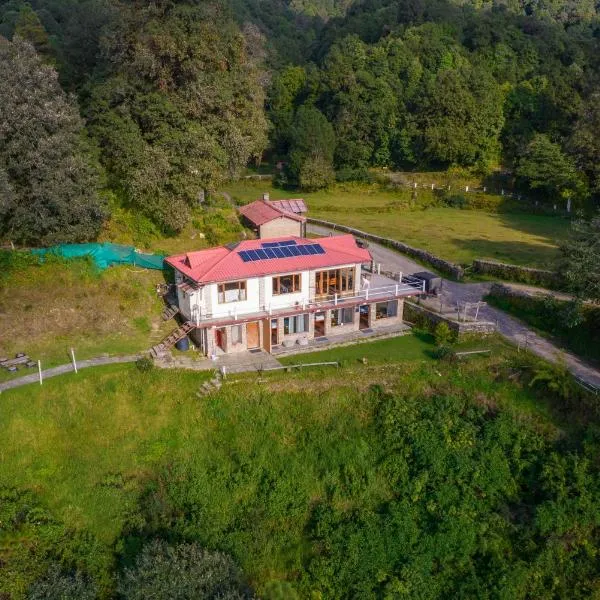 Simba Jungle Lodge, Binsar Wildlife Sanctuary, hotel v destinaci Binsar