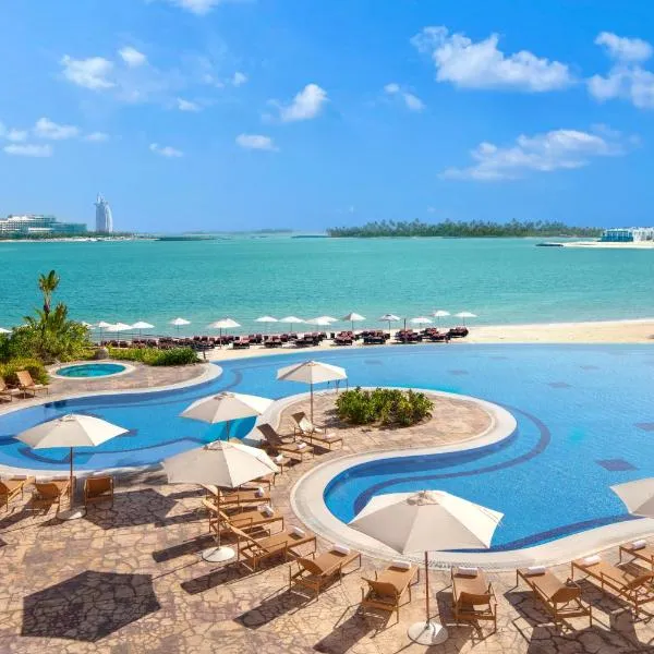 Andaz Family Suites by Hyatt- Palm Jumeirah, hotel in Dubai