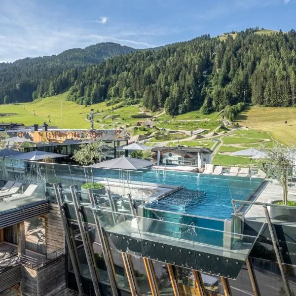 Hotel Salzburger Hof Leogang, hótel í Leogang