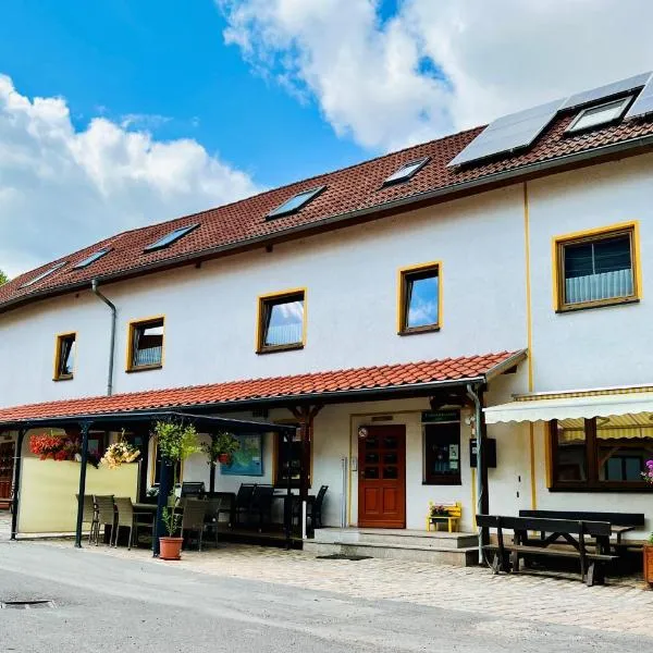 Unterkünfte am Rennsteigbeginn bei Eisenach, ξενοδοχείο σε Άιζεναχ