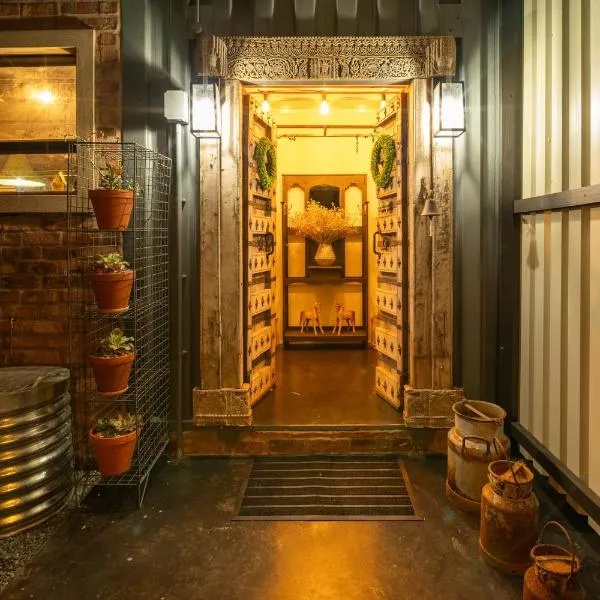 Miracle Mountain Forest Cottage, hotel in Howick