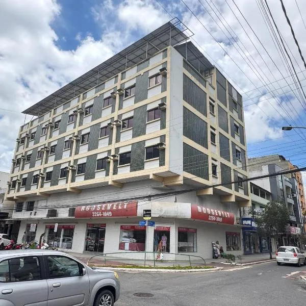 Hotel Virginia, hotel i Linhares