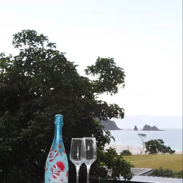 Studio at Otama Beach, ξενοδοχείο σε Opito Bay