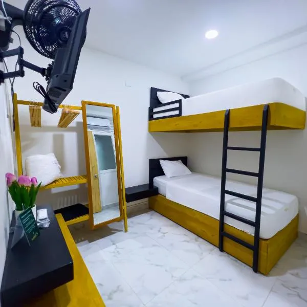 AMGE's, hotel a Tumaco
