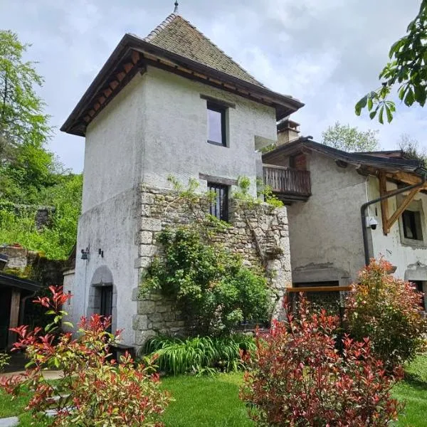 Domaine des moulins - La tour et son spa, hôtel à Villy-le-Bouveret
