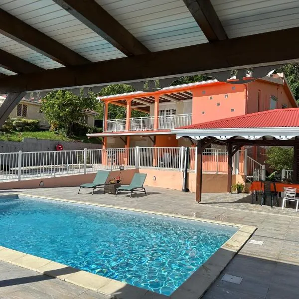 Villa Quenette au François, ξενοδοχείο σε Le Francois