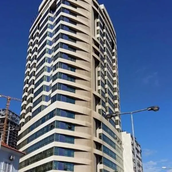 Apartamento com Vista para a Baía de Luanda, khách sạn ở Luanda