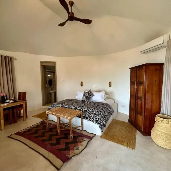 Oasis beach resort, hotel v destinaci Cape Coast