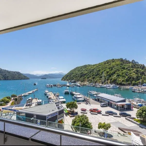 Astonishing Views Superb Waterfront Apartment, hotel in Picton