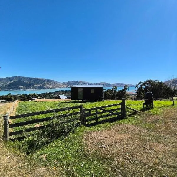 Bayview Paradise by Tiny Away, khách sạn ở Diamond Harbour