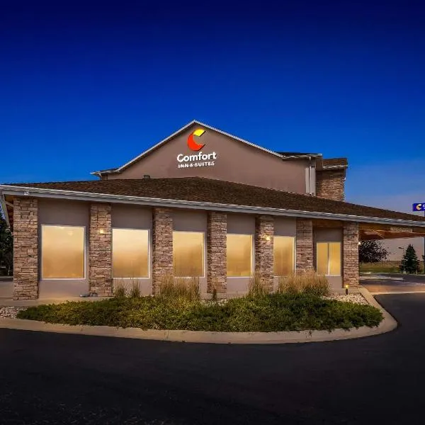 Comfort Inn & Suites Near University of Wyoming, hotel v destinaci Laramie
