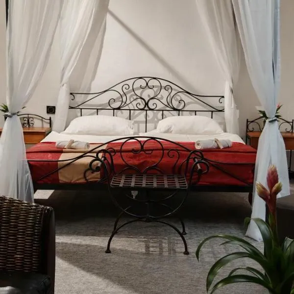 Hotel Plzeňský Dvůr, hotell sihtkohas Frýdek-Místek
