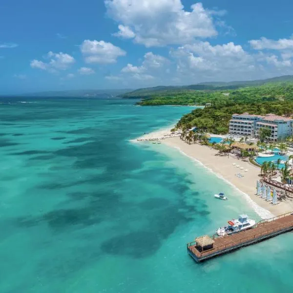 Sandals Dunns River All Inclusive Couples Only, hotel in Ocho Rios