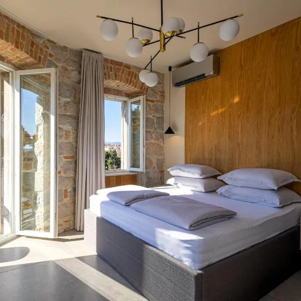 East Coast Deluxe Rooms, hotel u Splitu