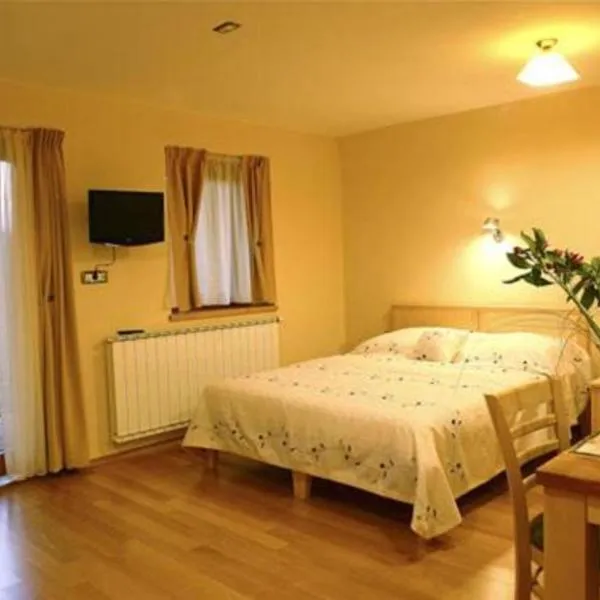 Posestvo Laz - The Laz Estate, Hotel in Voglarji