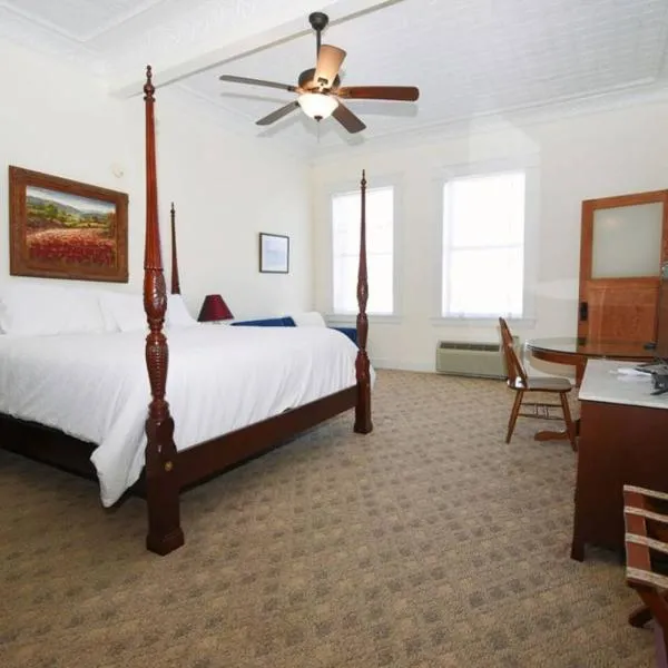 The Burnet Room, hotelli kohteessa Eastland