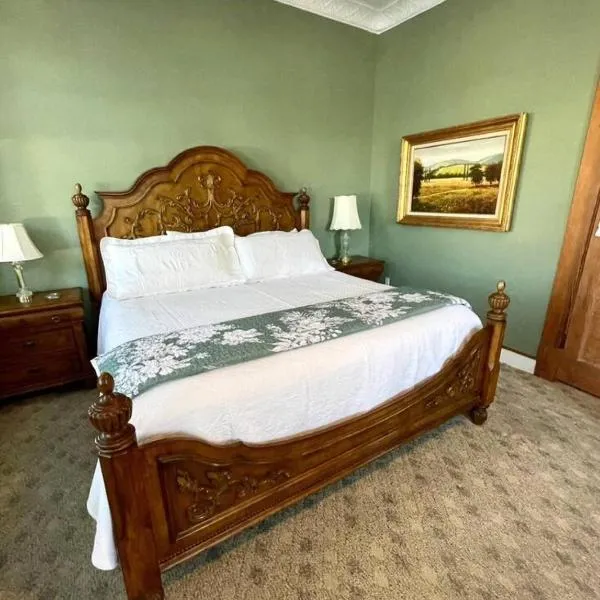 The Austin Room, hotel din Eastland