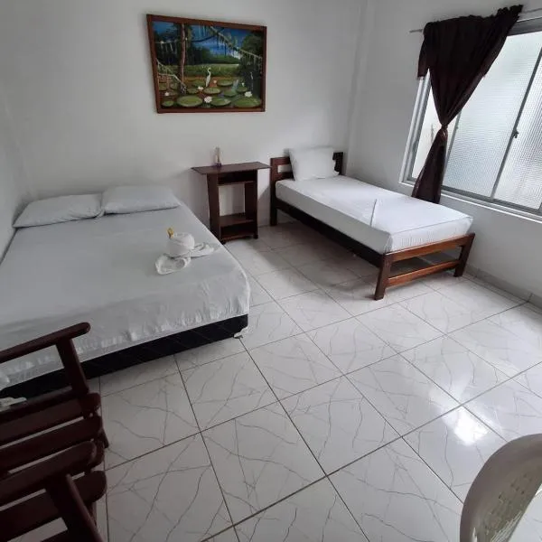 Hotel heliconias, hotel di Leticia