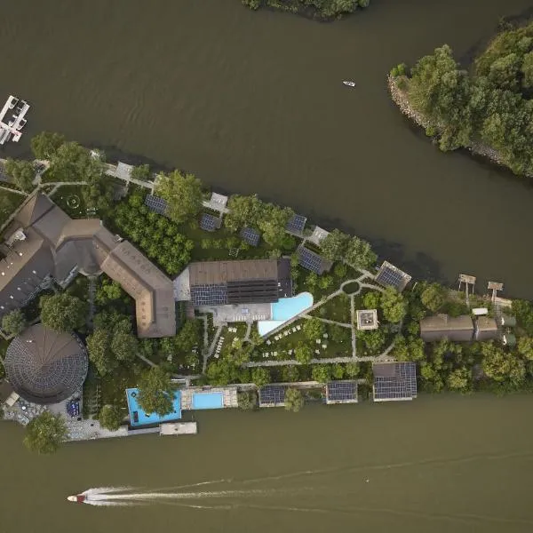Lebada Luxury Resort & Spa, hotel v destinaci Crisan