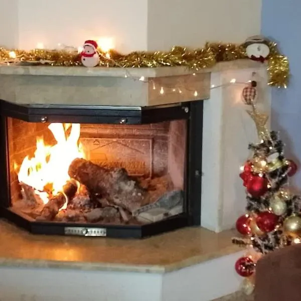 Giannis home, ξενοδοχείο σε Amfithéa