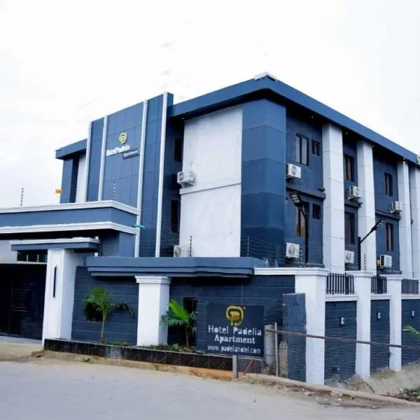 Hotel Padelia International Airport Road Lagos, hotel v destinaci Ejigbo