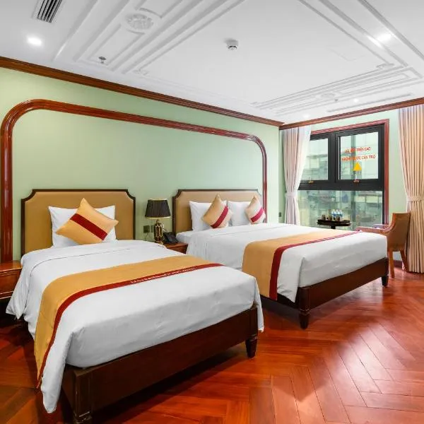 12 A&B Điện Biên Phủ Hà Nội Hotel، فندق في هانوي