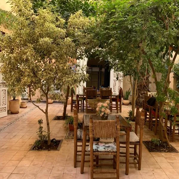 Hostel Laksour, hotel in Marrakech