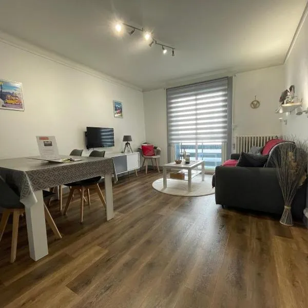 Cœur d'Ax Location, ξενοδοχείο στο Ax-les-Thermes