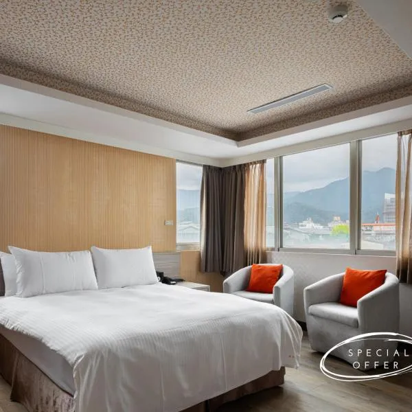 West Hotel, ξενοδοχείο σε Puli