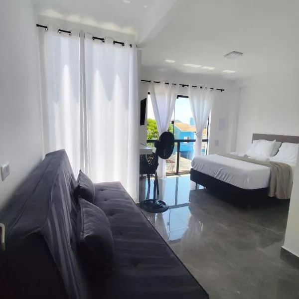 Suíte 25 família Praia de Leste，位于巴拉那州蓬塔尔的酒店