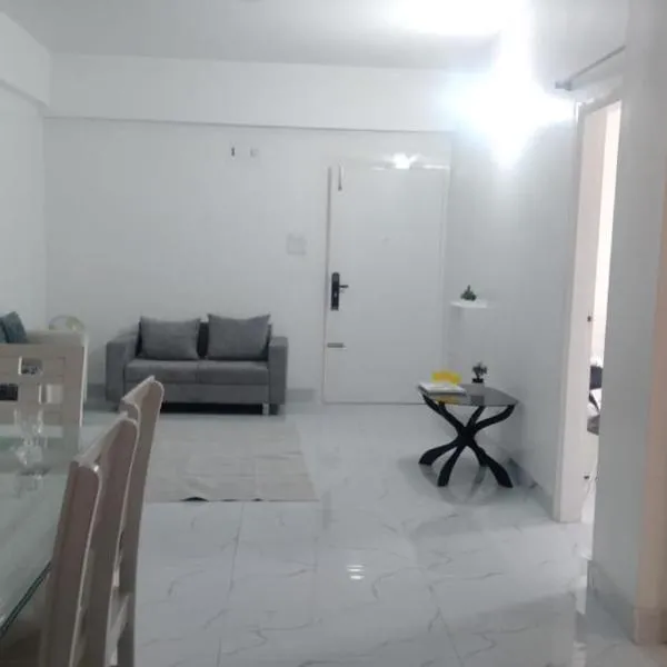 Airport Bliss Residence: Chandālbhog şehrinde bir otel