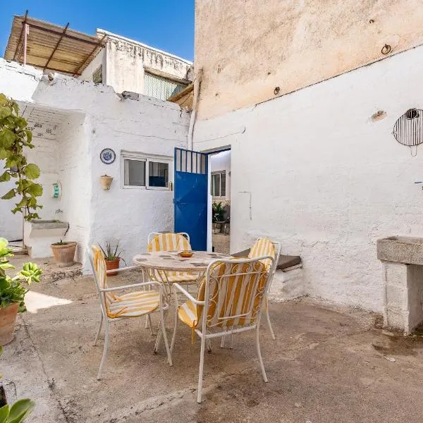 Casa Solariega con encanto, Hotel in Padul
