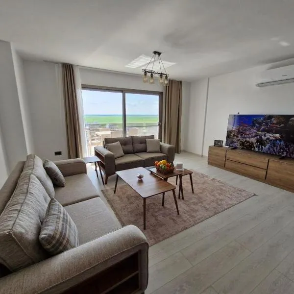 Sunny escape Holiday apartment、İskeleのホテル