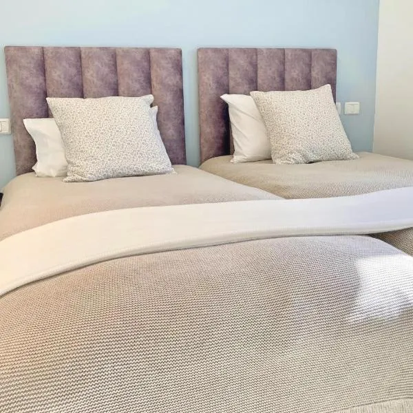 Lovely New Private Duplex in Prime City Center location, hotell Jeruusalemmas