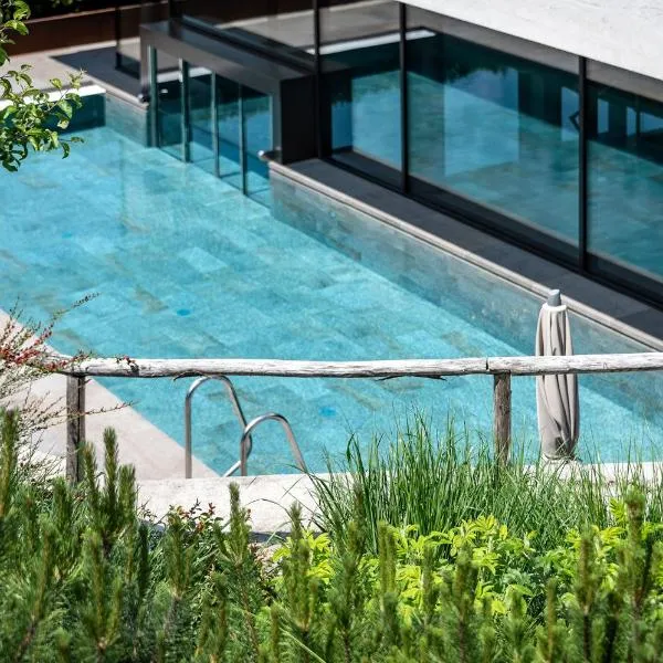 Hotel Dosses, hôtel à Tires