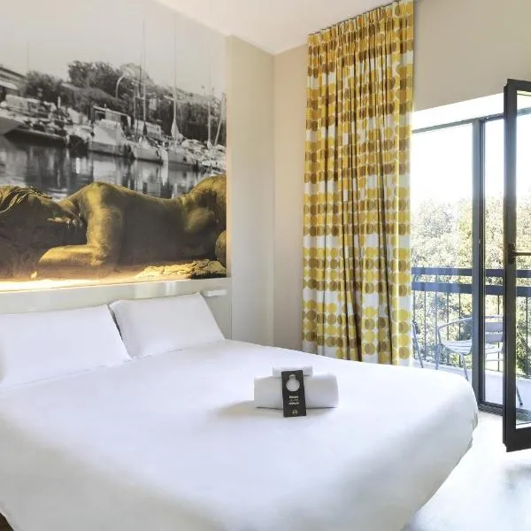 B&B Hotel Savona, hotel en Savona