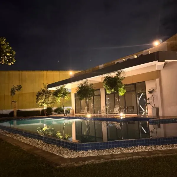 Mon Amour Haven, hotel in Taytay