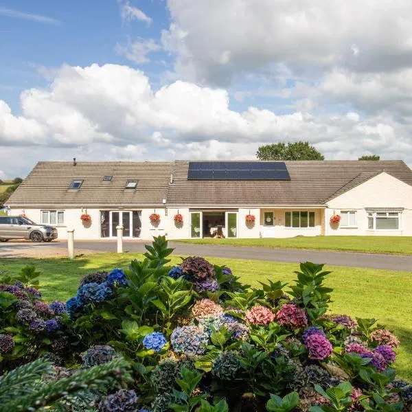 Lovesgrove Country Guest House, ξενοδοχείο σε Pembroke Dock