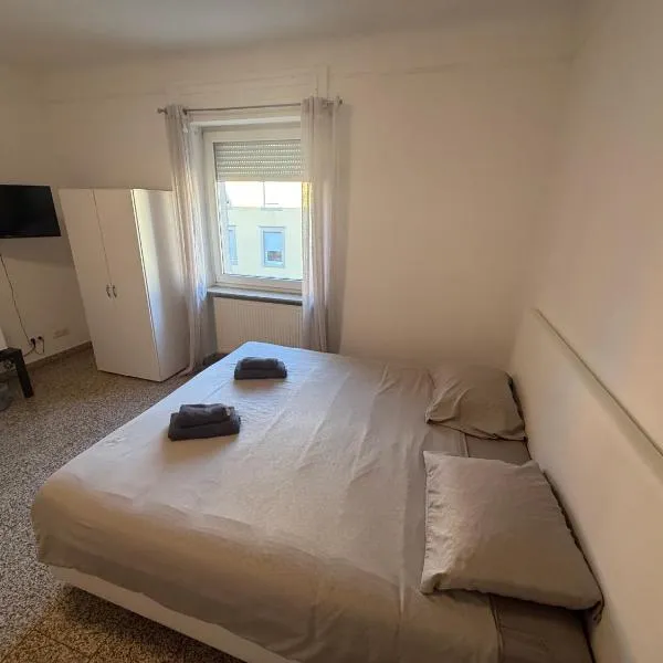 Chambre centre gasperich, hotel in Luxembourg