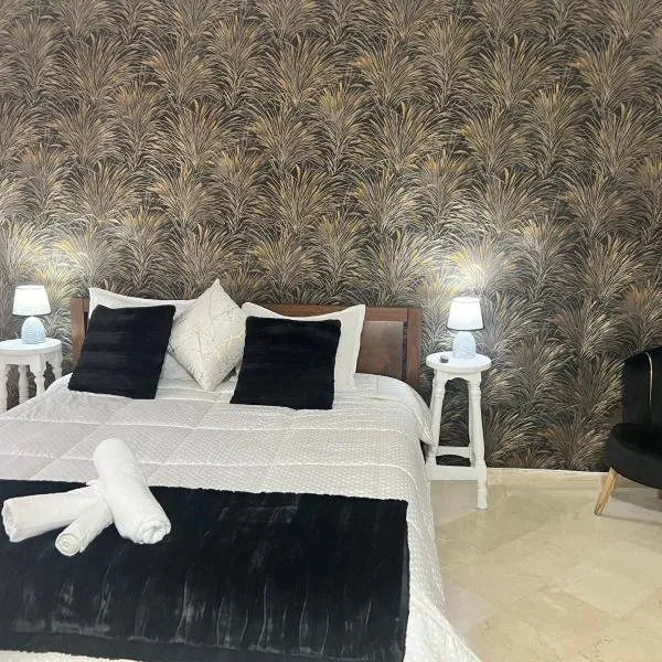Oumadane Ocean view- Amazing apartment-International Fair and more near by, hotel in Casablanca