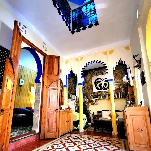 Hotel Gernika, hotel di Chefchaouene