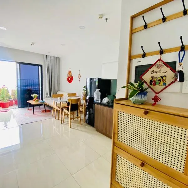 Bcons Garden Apartment View Landmark 81, hotel in Dĩ An