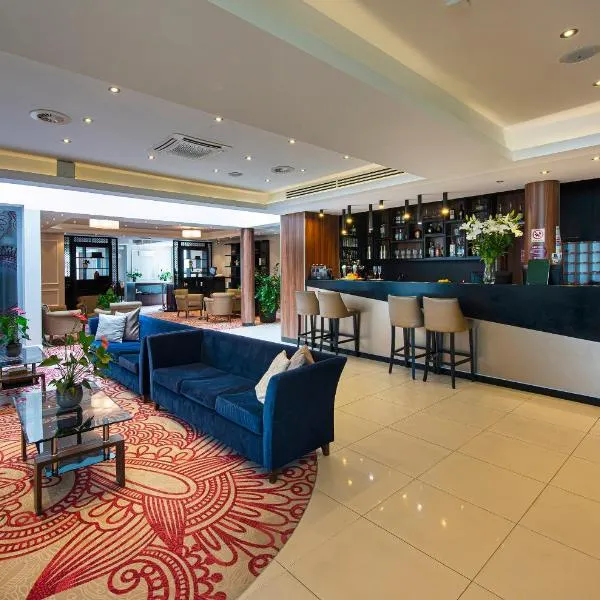 Outlet Hotel Polgár, hotel v destinaci Polgár