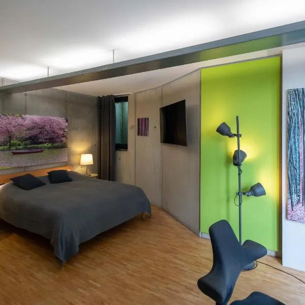Apartment "Green Bamboo" - Business-30 qm-ruhig-Parkplatz-Arbeitsplatz, hotel en Leonberg
