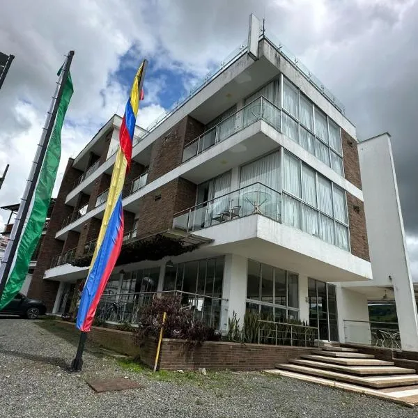 LUXURY Hotel, hotel in Santa Rosa de Cabal