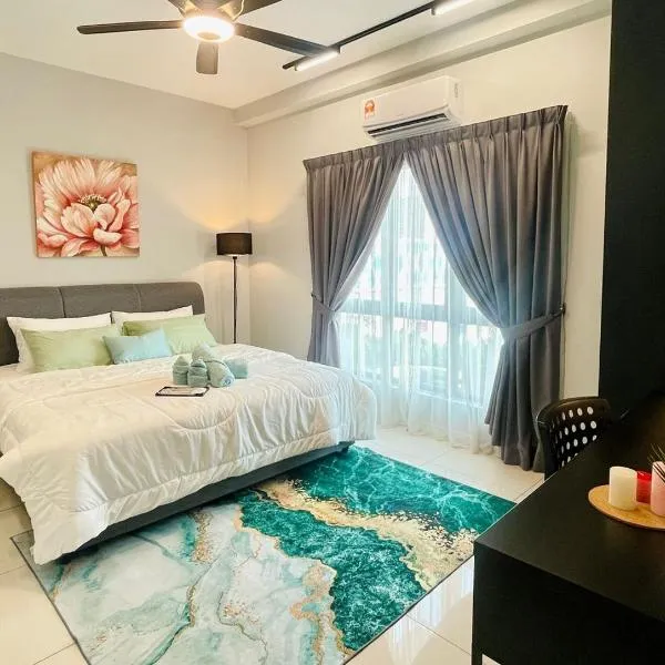 Emira Residence by AisyieraLodgestay, hotel in Shah Alam