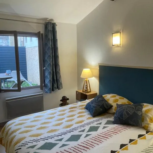 Jolie petite maison Avignon - Montfavet, hotel v destinaci Montfavet