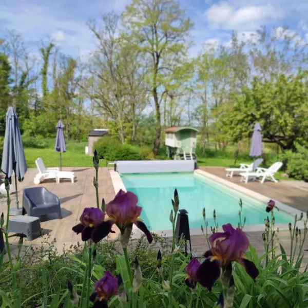 LES DIVINES BOURGOGNE, hotel in La Rochepot