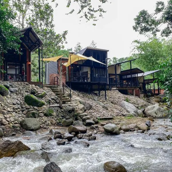Casa Damai Janda Baik - RIVERVIEW TINY HOUSE, hotel in Bentong