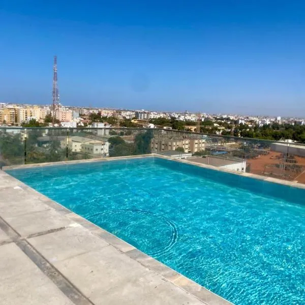 Bel appartement F3 avec piscine et salle de sport à kalia, zone de captage, hotel v destinaci Dakar